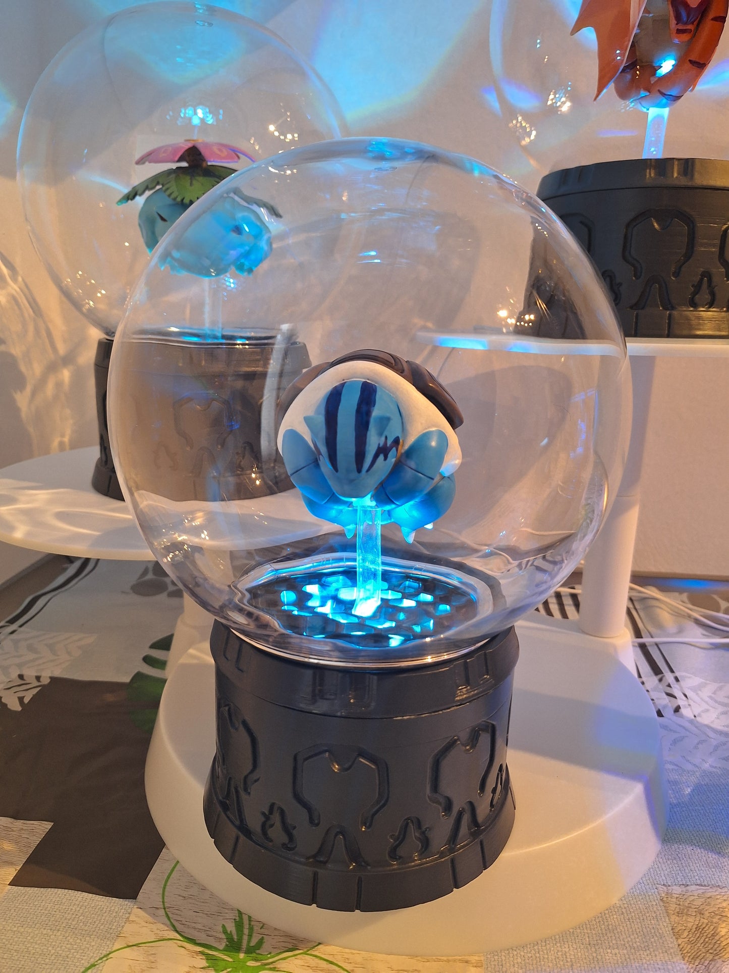 Pokemon Capsule Lamps Mewtwo Charizard Venusaur Blastoise Clones