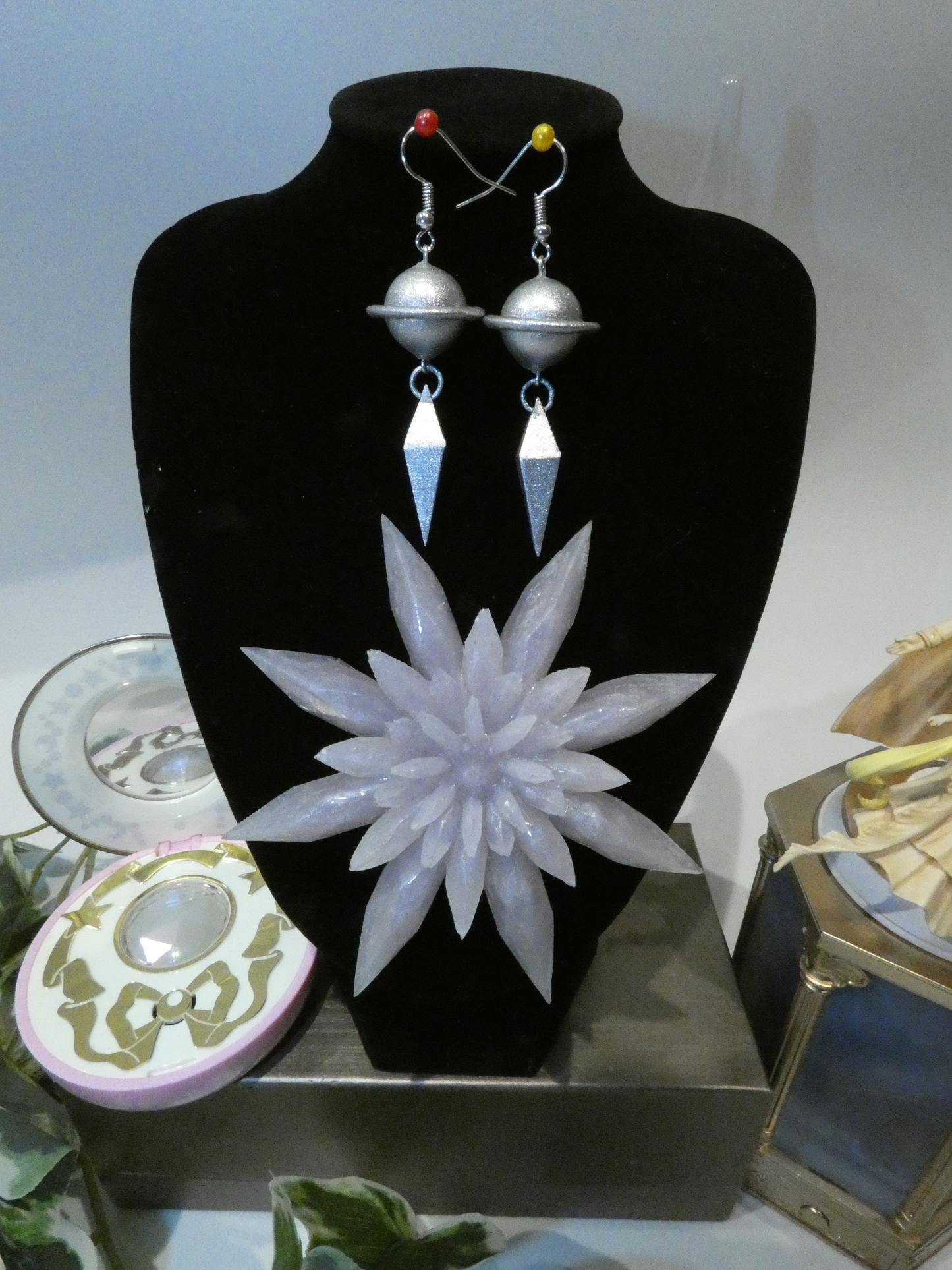 Replica Sailor Saturn Crystal Brooch Earrings