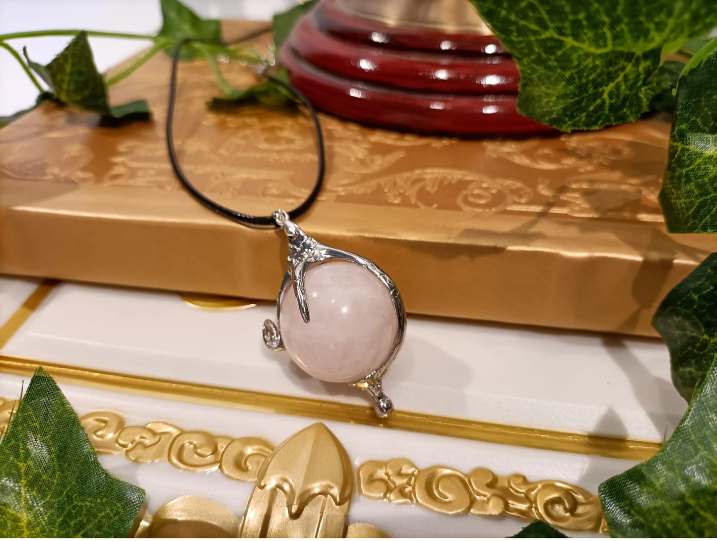 Kandrakar Witch heart pendant replica