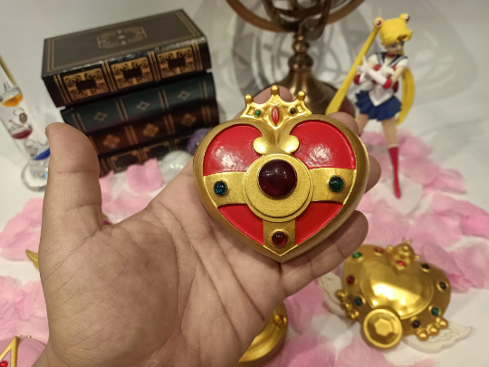 Replica Spilla Cosmic Heart Compact