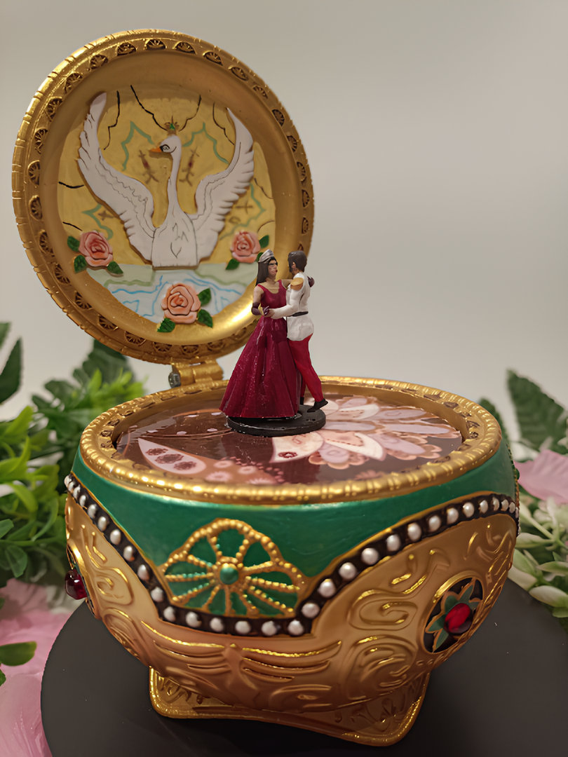 Anastasia Carillon Music Box 4