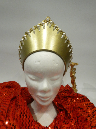 Anastasia Romanoff Gold Crown Tiara Replica