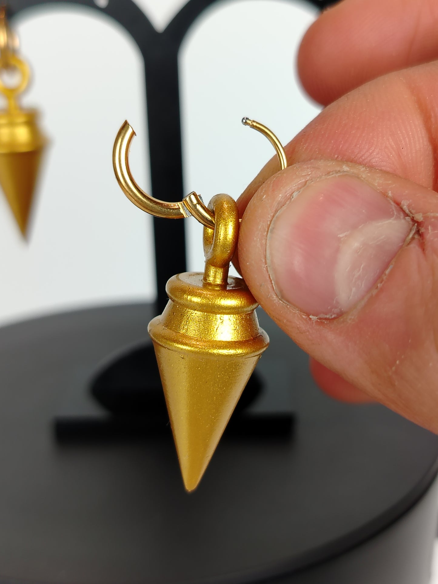 Replica Accessori Yor Forger – Orecchini, Collana e Fermacapelli (Spy x Family)