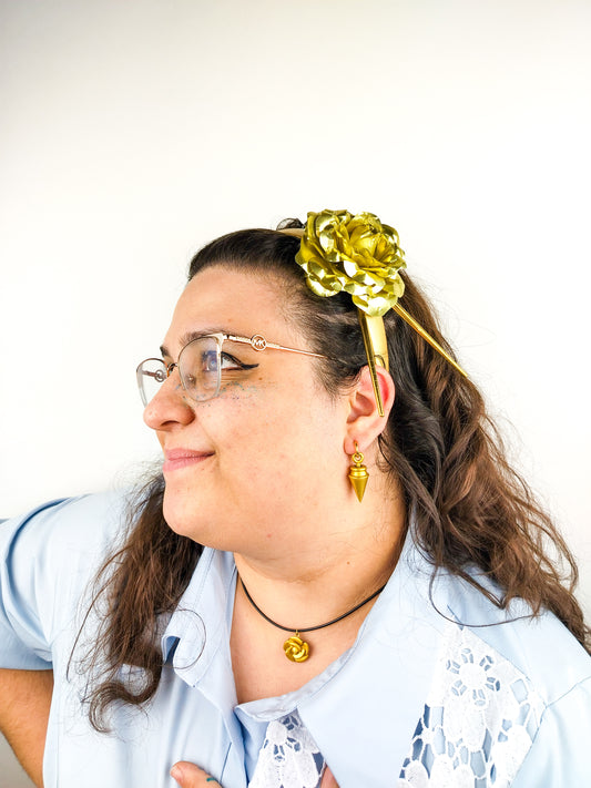 Replica Accessori Yor Forger – Orecchini, Collana e Fermacapelli (Spy x Family)